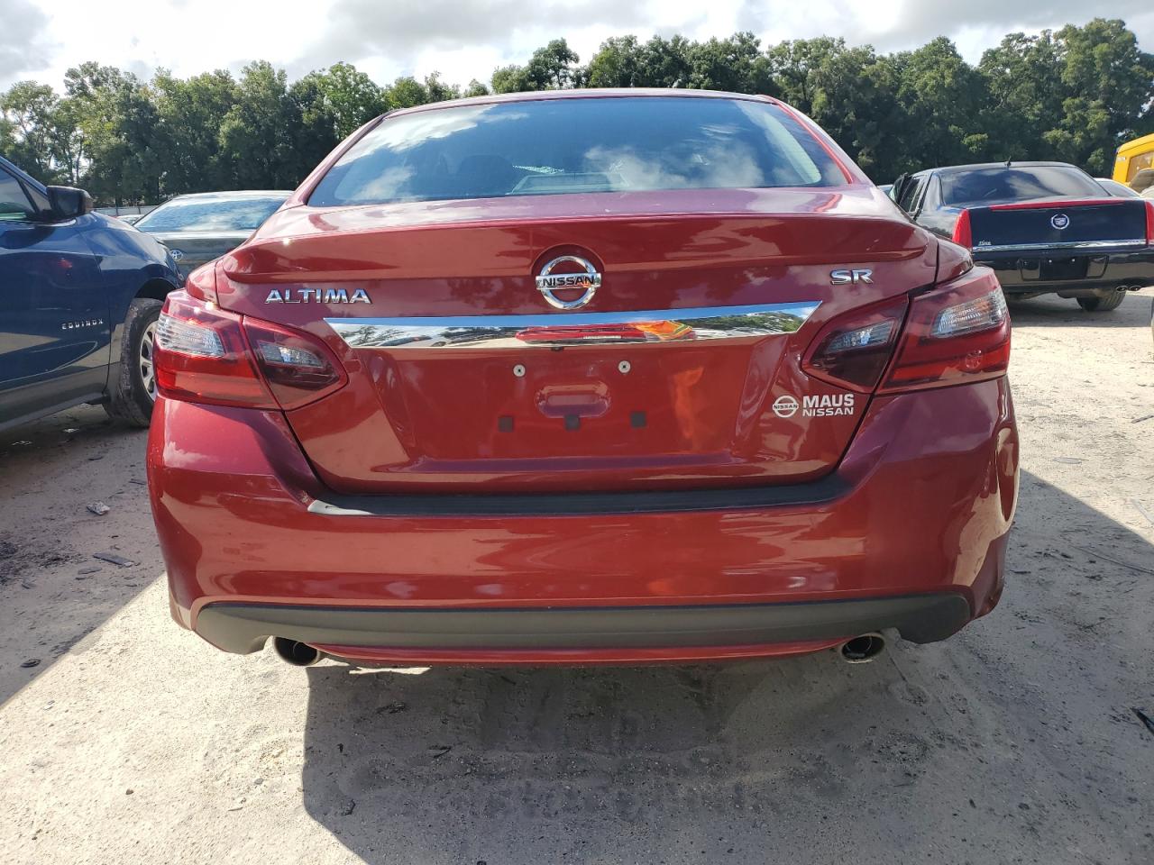 2017 Nissan Altima - Image 6