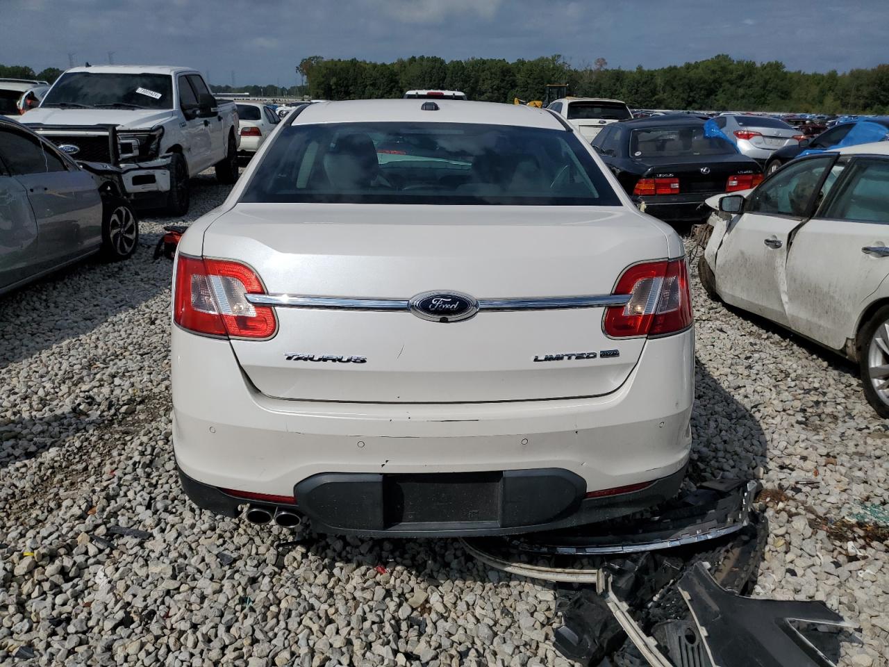 2012 Ford Taurus Limited VIN: 1FAHP2JW1CG141710 Lot: 72746064