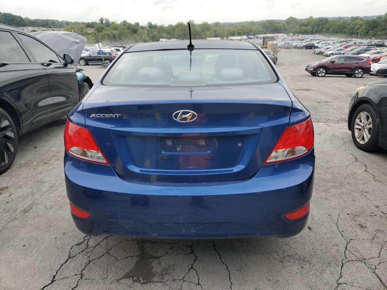 KMHCT4AE5GU975811 2016 Hyundai Accent Se