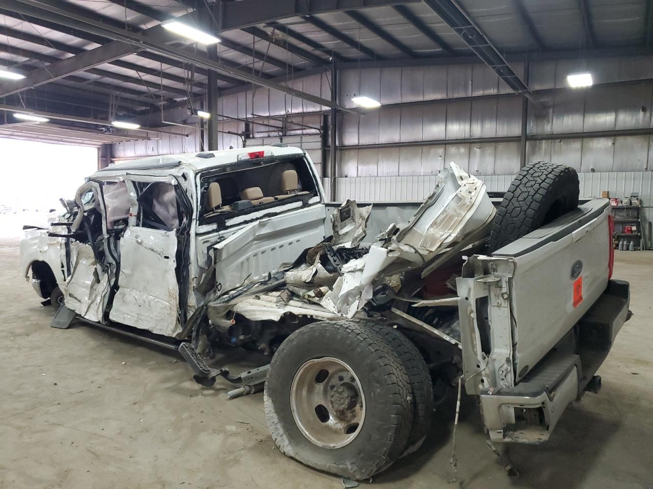 2023 Ford F350 - Image 2