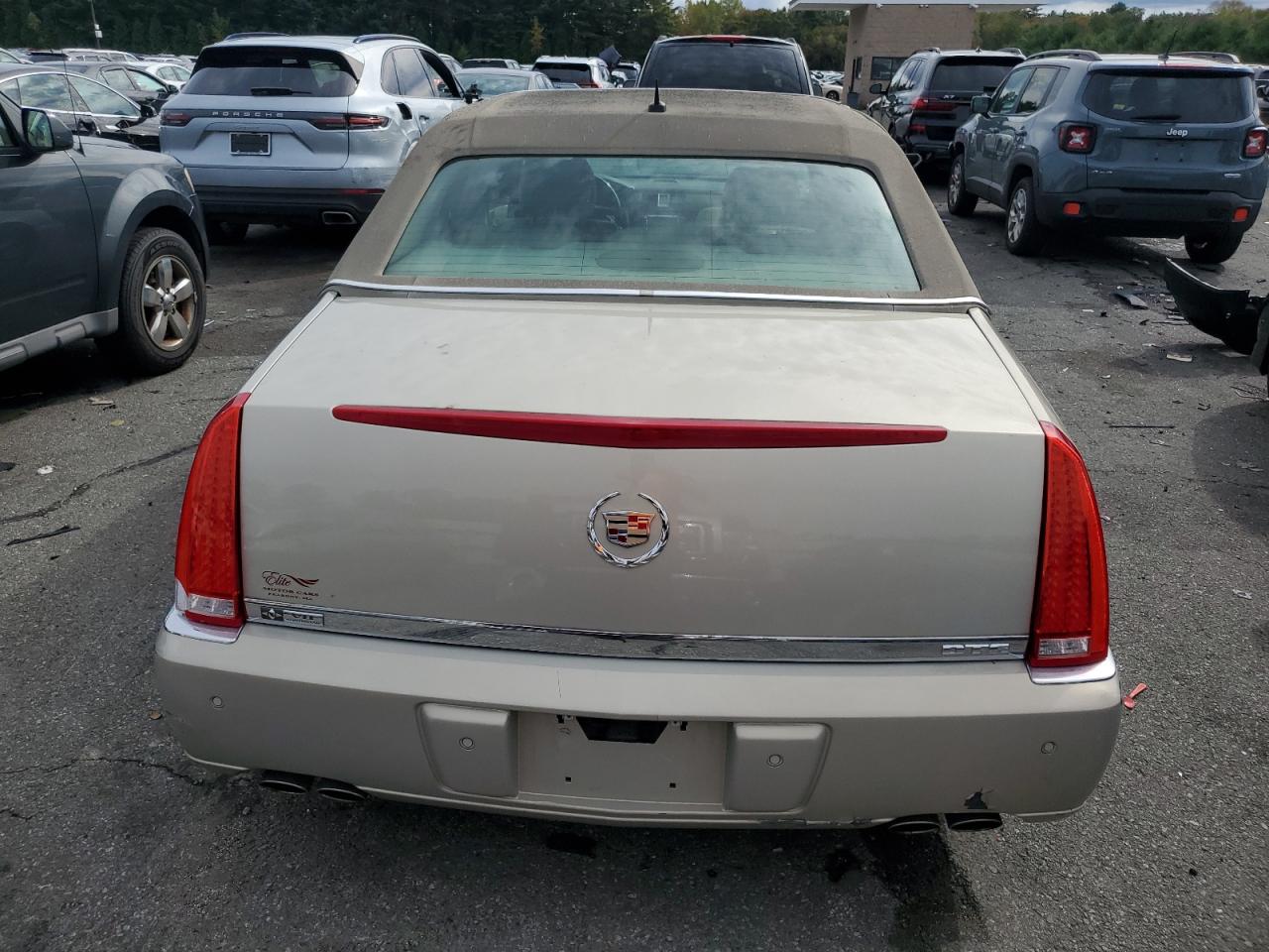 2007 Cadillac Dts VIN: 1G6KD57Y97U188450 Lot: 73386904