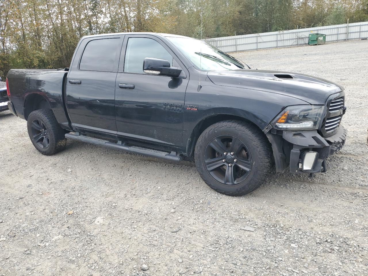 1C6RR7MT6FS691324 2015 Ram 1500 Sport