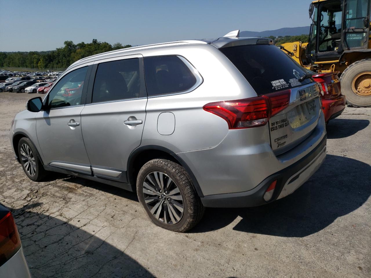 JA4AZ3A37KZ041707 2019 MITSUBISHI OUTLANDER - Image 2