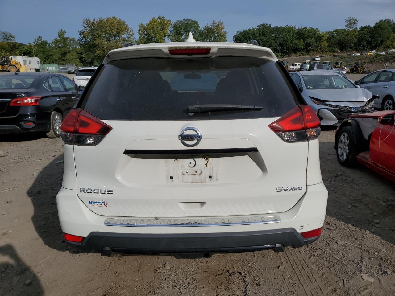 2017 Nissan Rogue Sv VIN: 5N1AT2MV5HC754501 Lot: 71657014