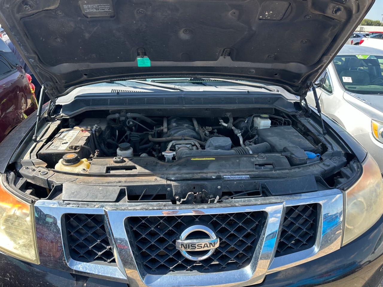 5N1BA0ND7CN601748 2012 Nissan Armada Sv