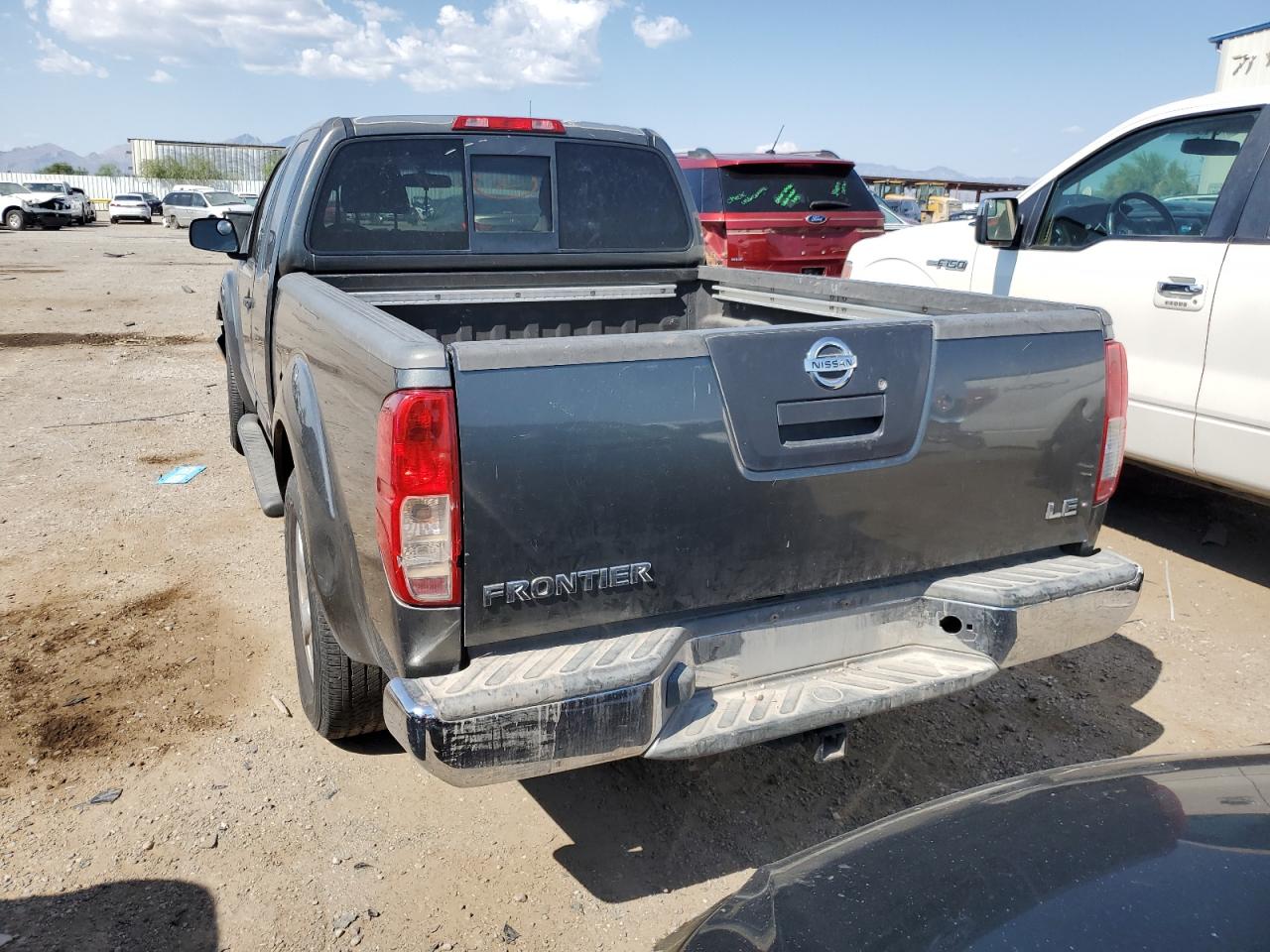 1N6AD06U75C402345 2005 Nissan Frontier King Cab Le