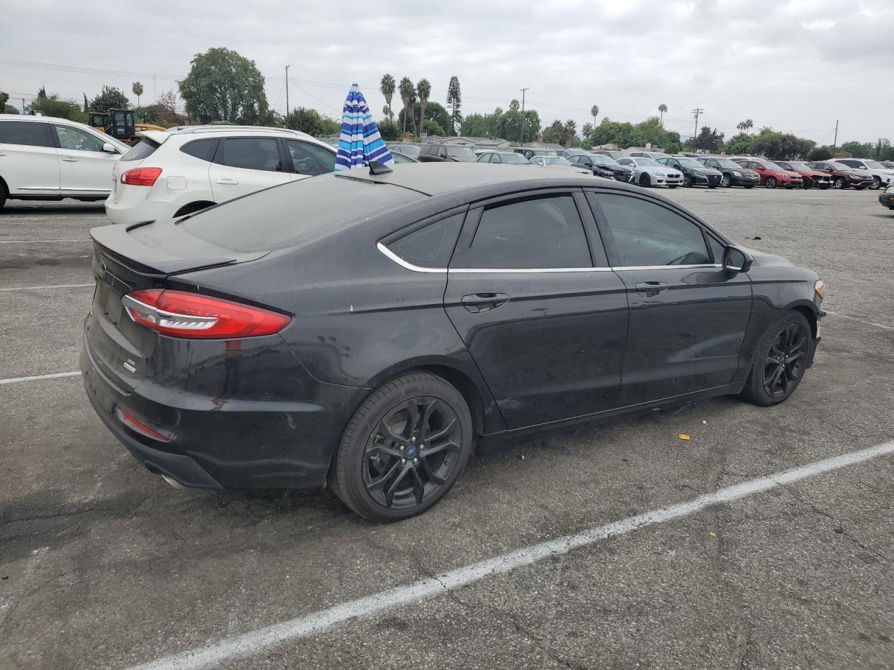 VIN 3FA6P0HD7KR251846 2019 FORD FUSION no.3