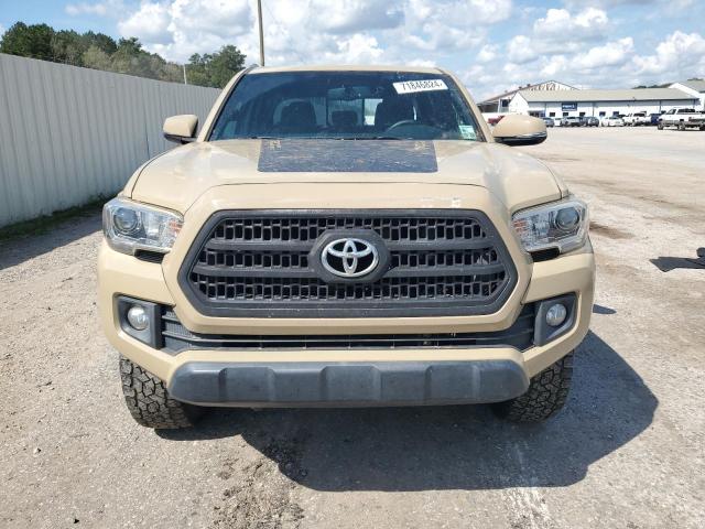  TOYOTA TACOMA 2017 Колір засмаги