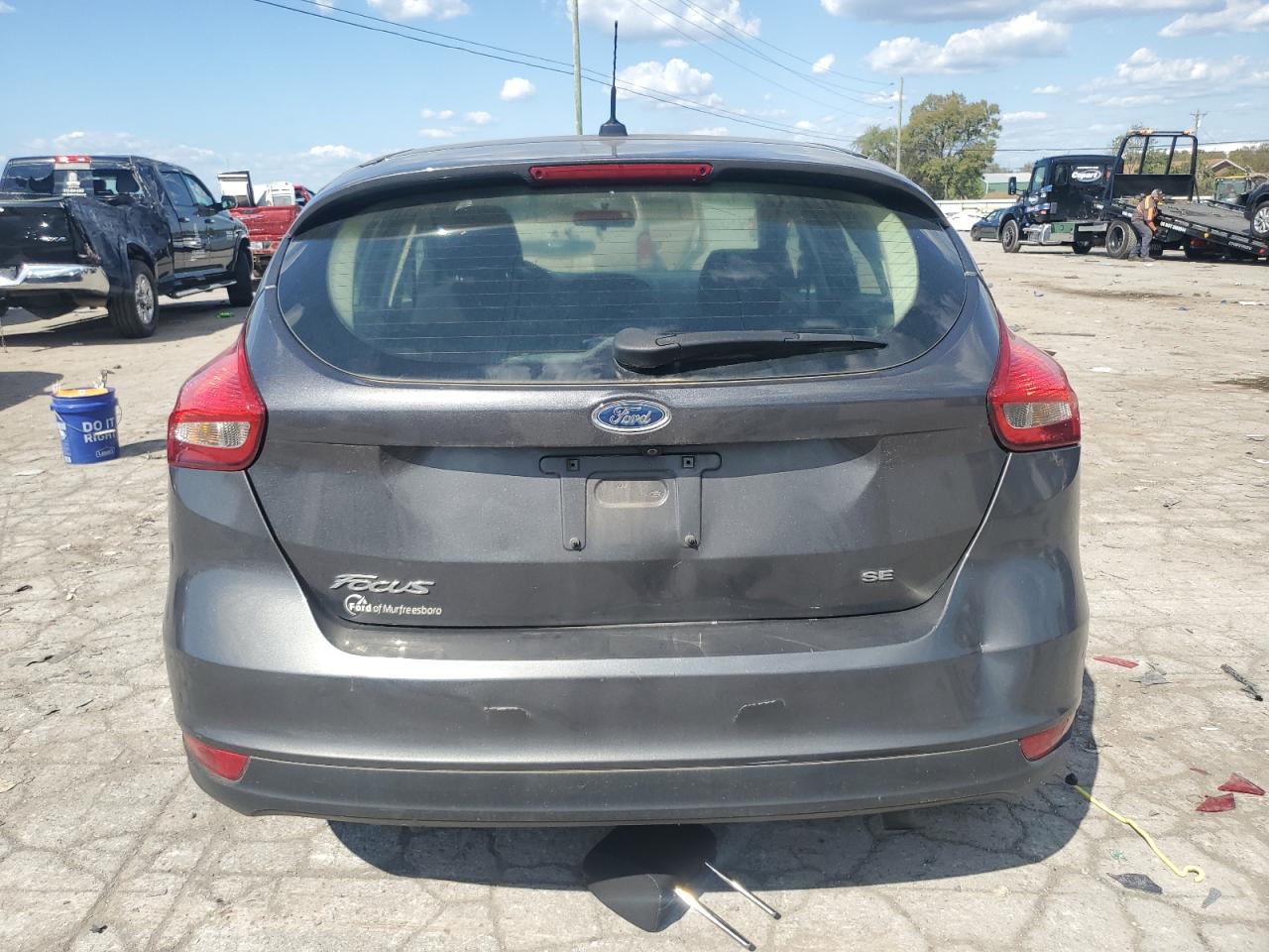 2017 Ford Focus Se VIN: 1FADP3K22HL337492 Lot: 72356614