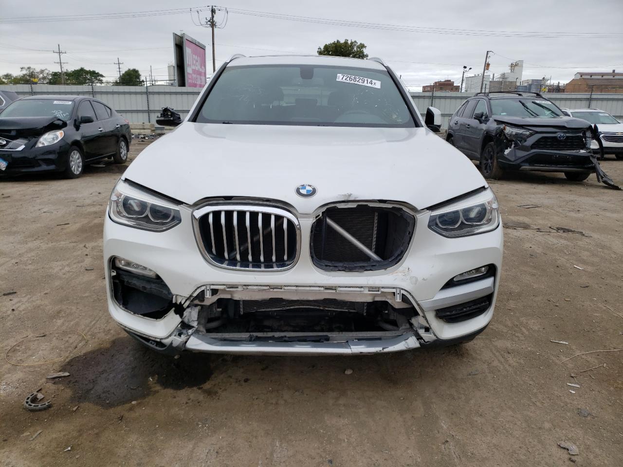 VIN 5UXTR9C5XJLC69543 2018 BMW X3 no.5