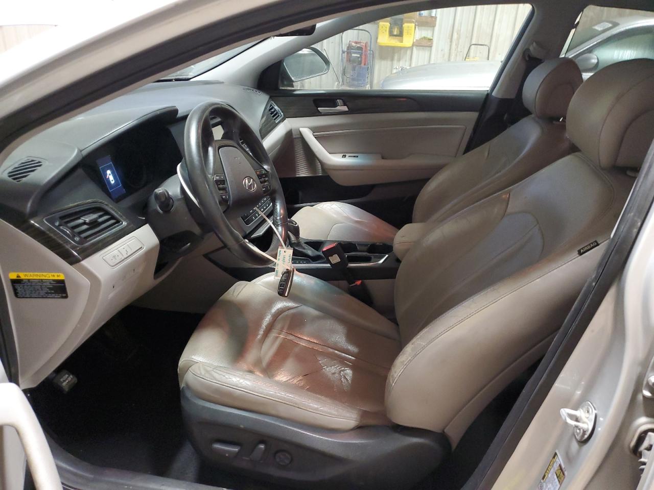 2017 Hyundai Sonata Hybrid VIN: KMHE34L15HA048006 Lot: 69826364