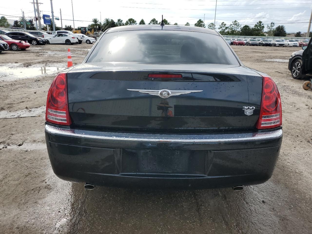 2008 Chrysler 300C VIN: 2C3KA63H38H281359 Lot: 70210504