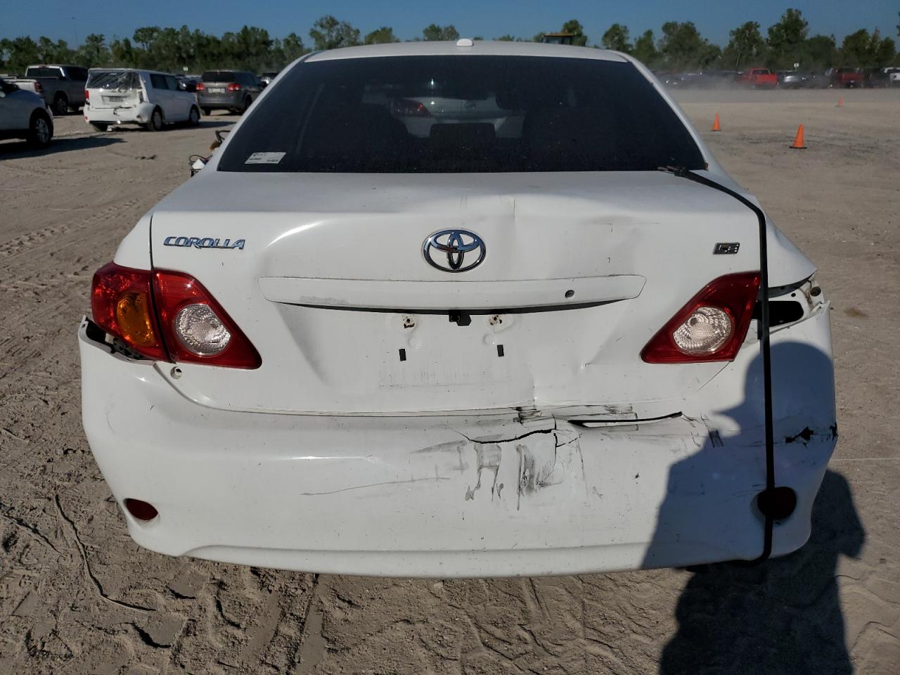 2010 Toyota Corolla Base VIN: 1NXBU4EE7AZ262225 Lot: 73483374