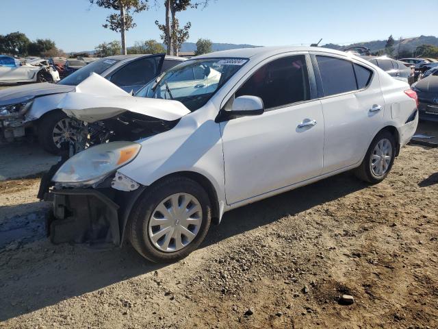  NISSAN VERSA 2014 Biały