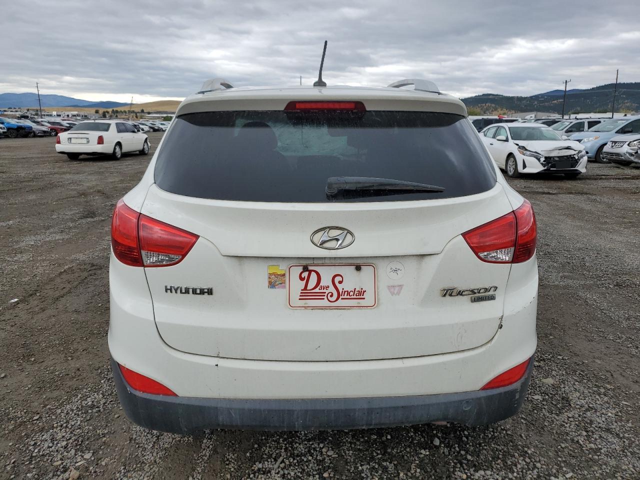 KM8JUCAC0BU213668 2011 Hyundai Tucson Gls