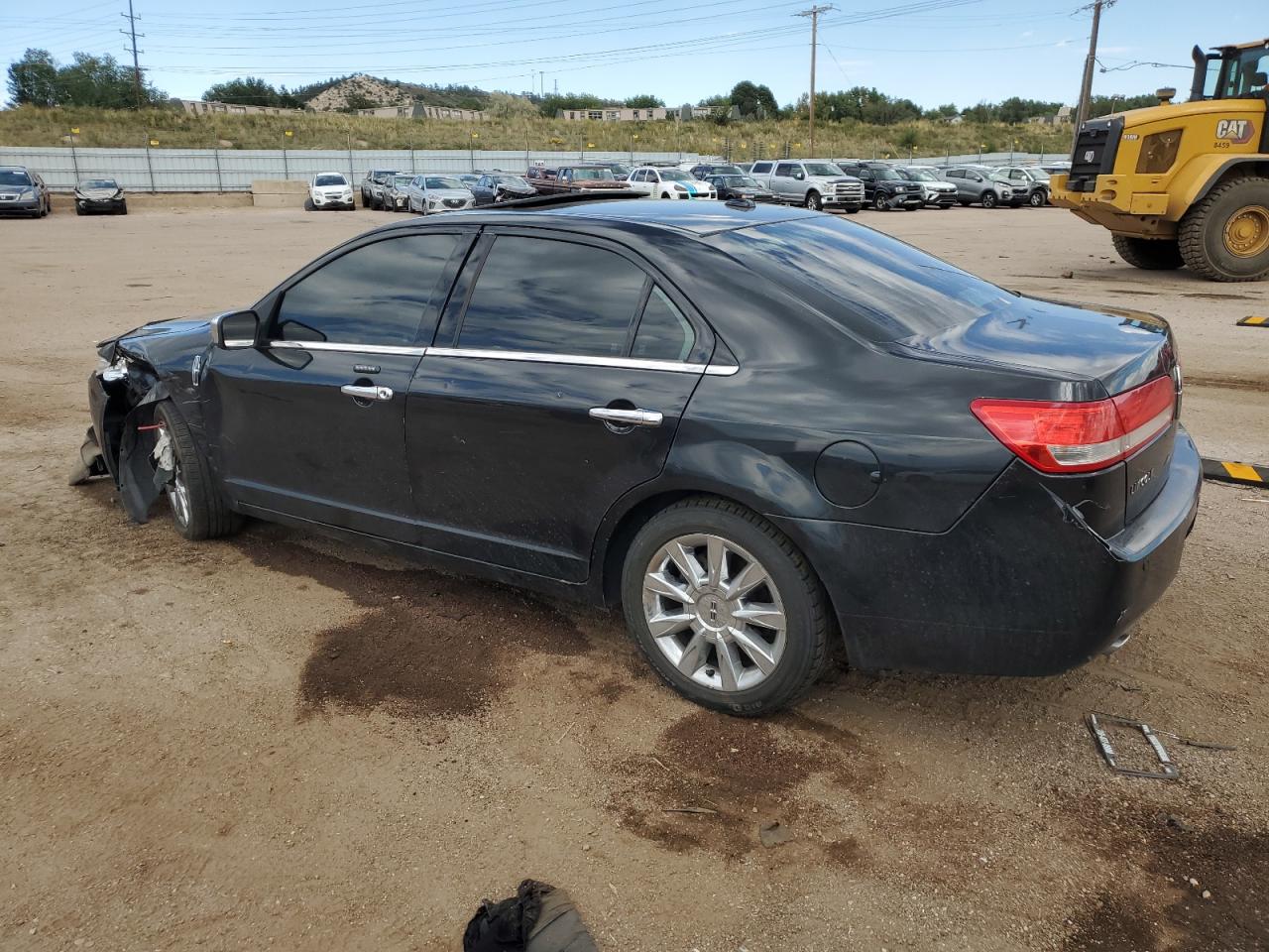 2010 Lincoln MKZ - Image 2