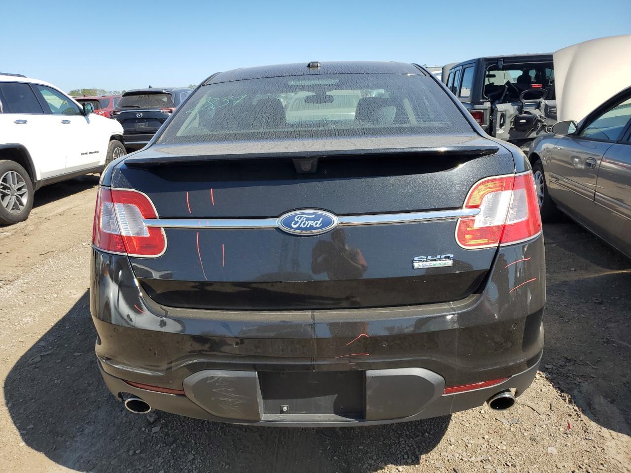 1FAHP2KT7BG142086 2011 Ford Taurus Sho