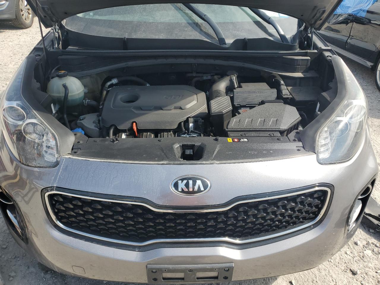 KNDPMCAC9J7309326 2018 Kia Sportage Lx