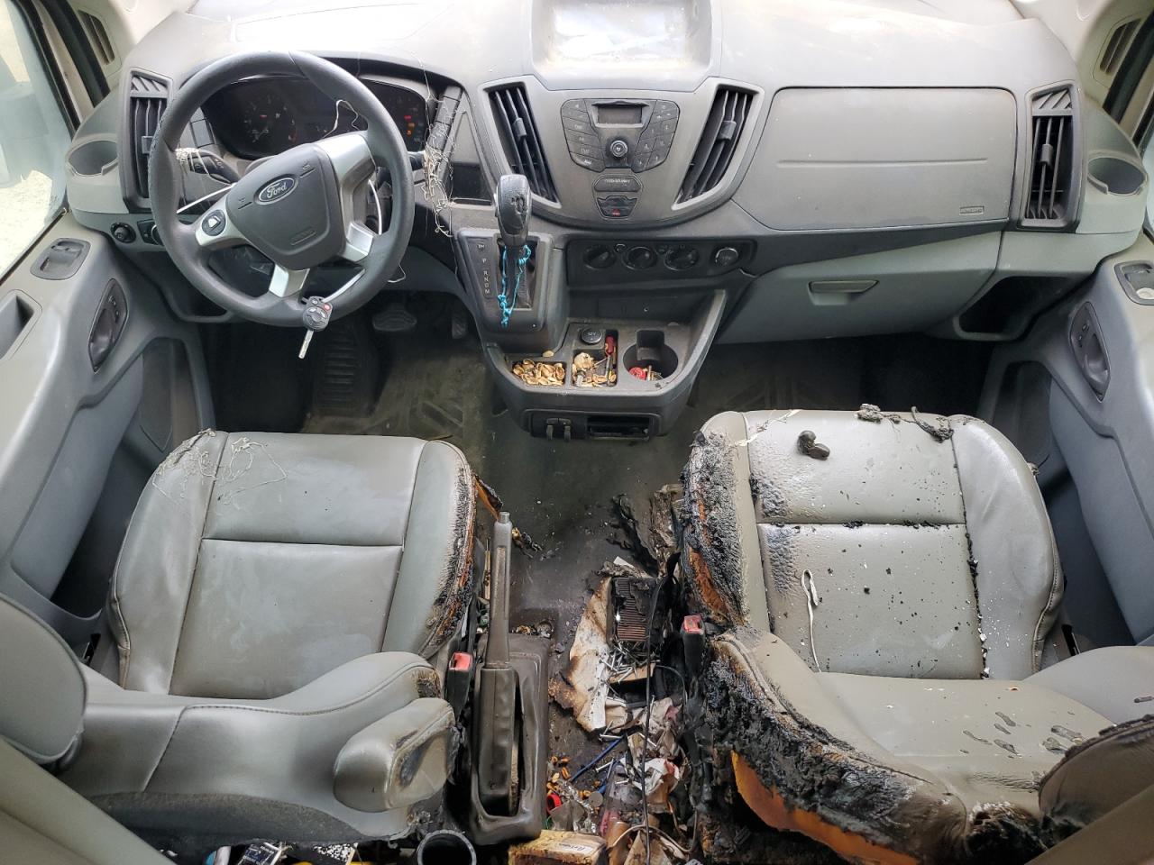 2015 Ford Transit - Image 8