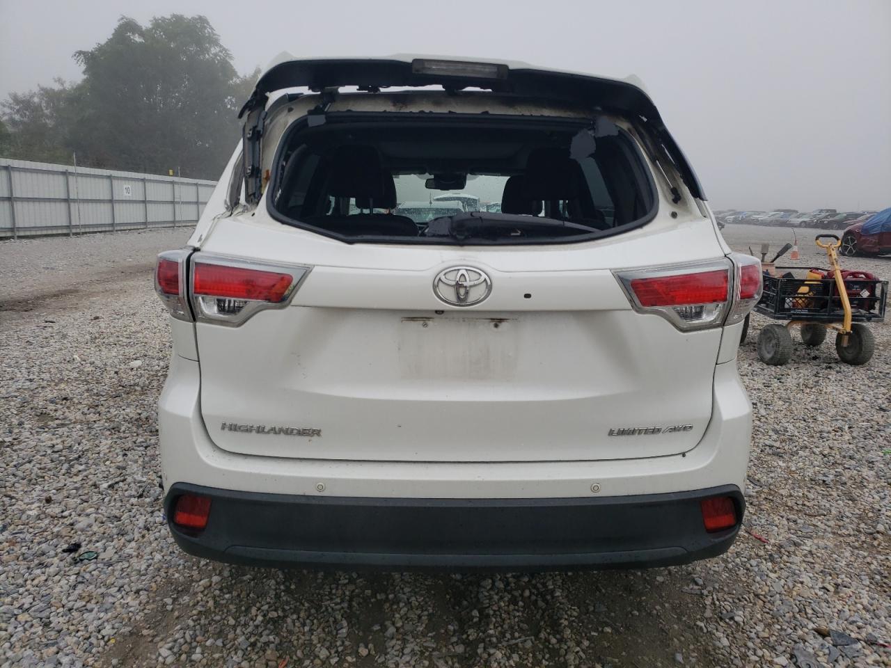 2014 Toyota Highlander Limited VIN: 5TDDKRFH0ES029807 Lot: 72604654