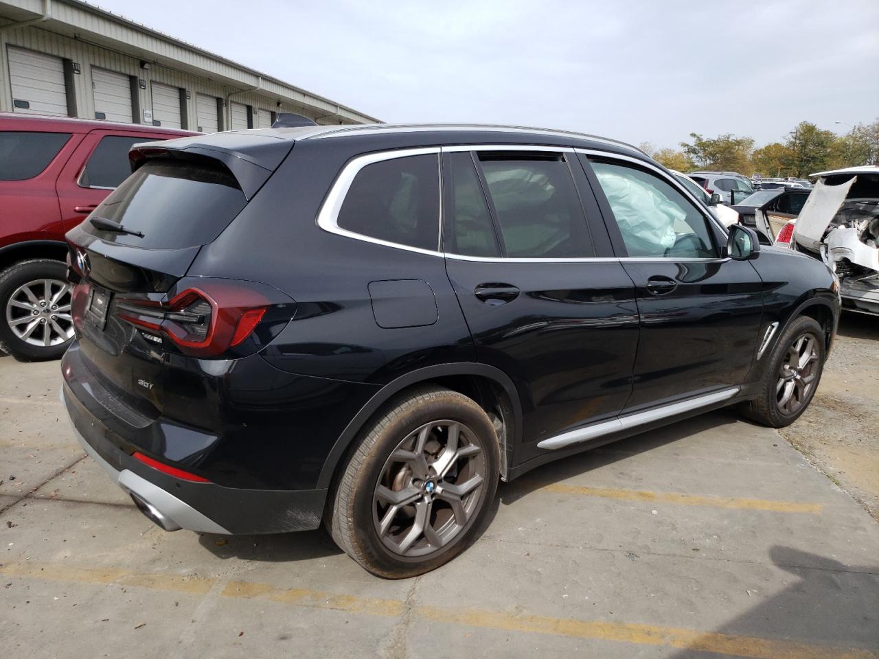 VIN WBX47DP02NN155513 2022 BMW X3 no.3