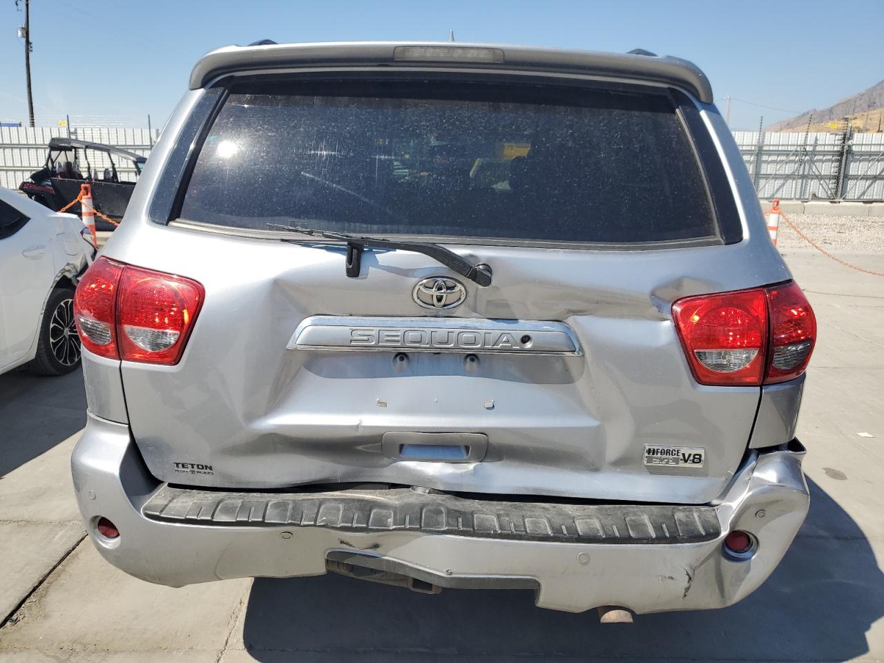 2011 Toyota Sequoia Limited VIN: 5TDJY5G12BS051427 Lot: 69982054