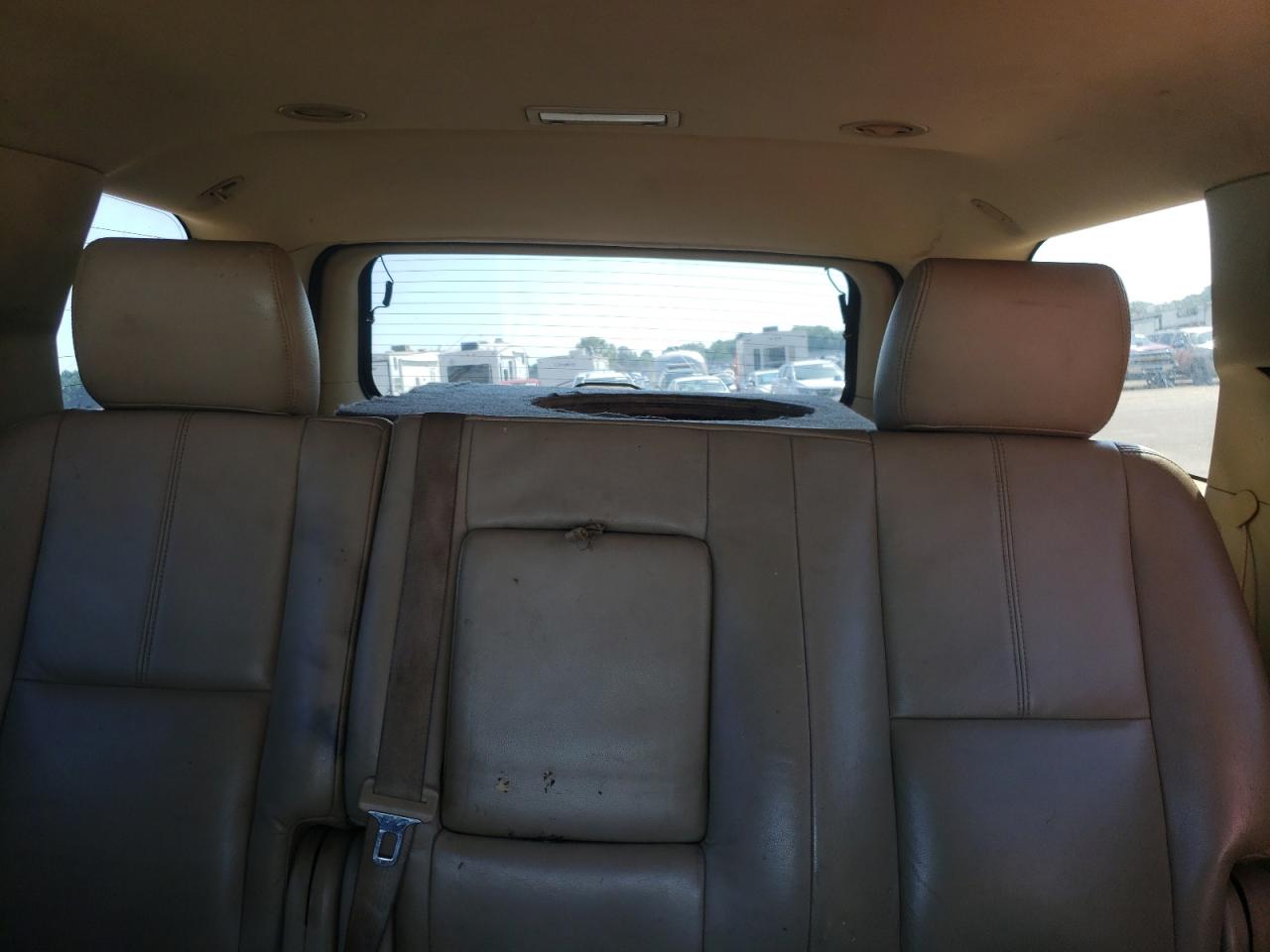 2011 Chevrolet Tahoe C1500 Ls VIN: 1GNSCAE09BR205241 Lot: 85248484