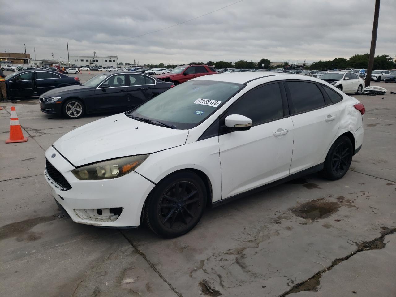 1FADP3F27GL204008 2016 FORD FOCUS - Image 1