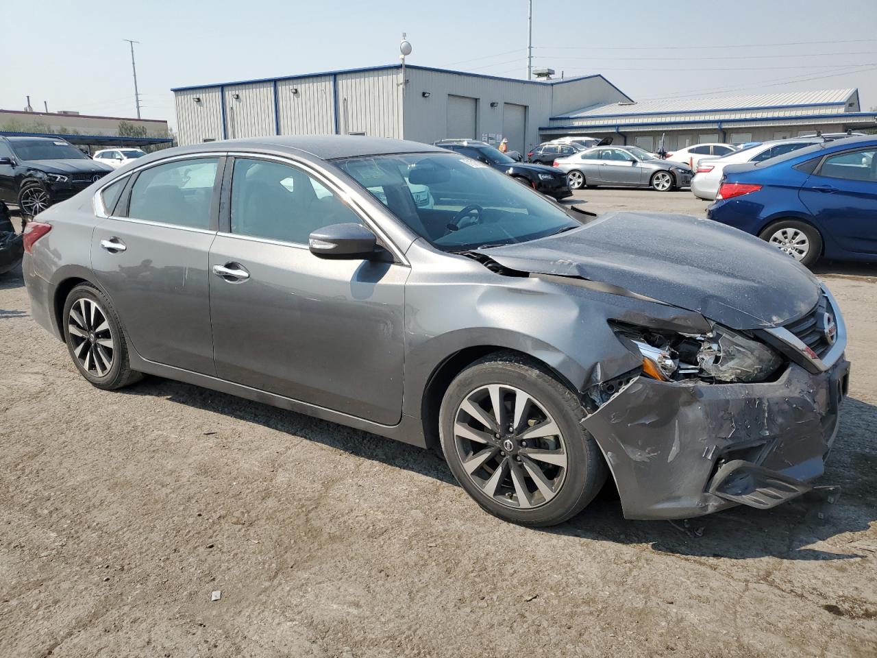 2018 Nissan Altima - Image 4