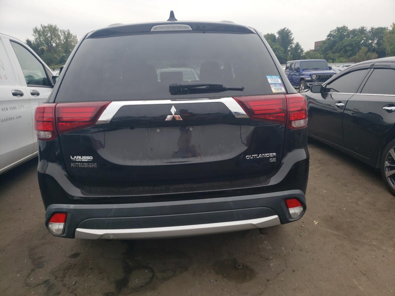 2017 Mitsubishi Outlander Se VIN: JA4AZ3A31HZ027651 Lot: 71281354