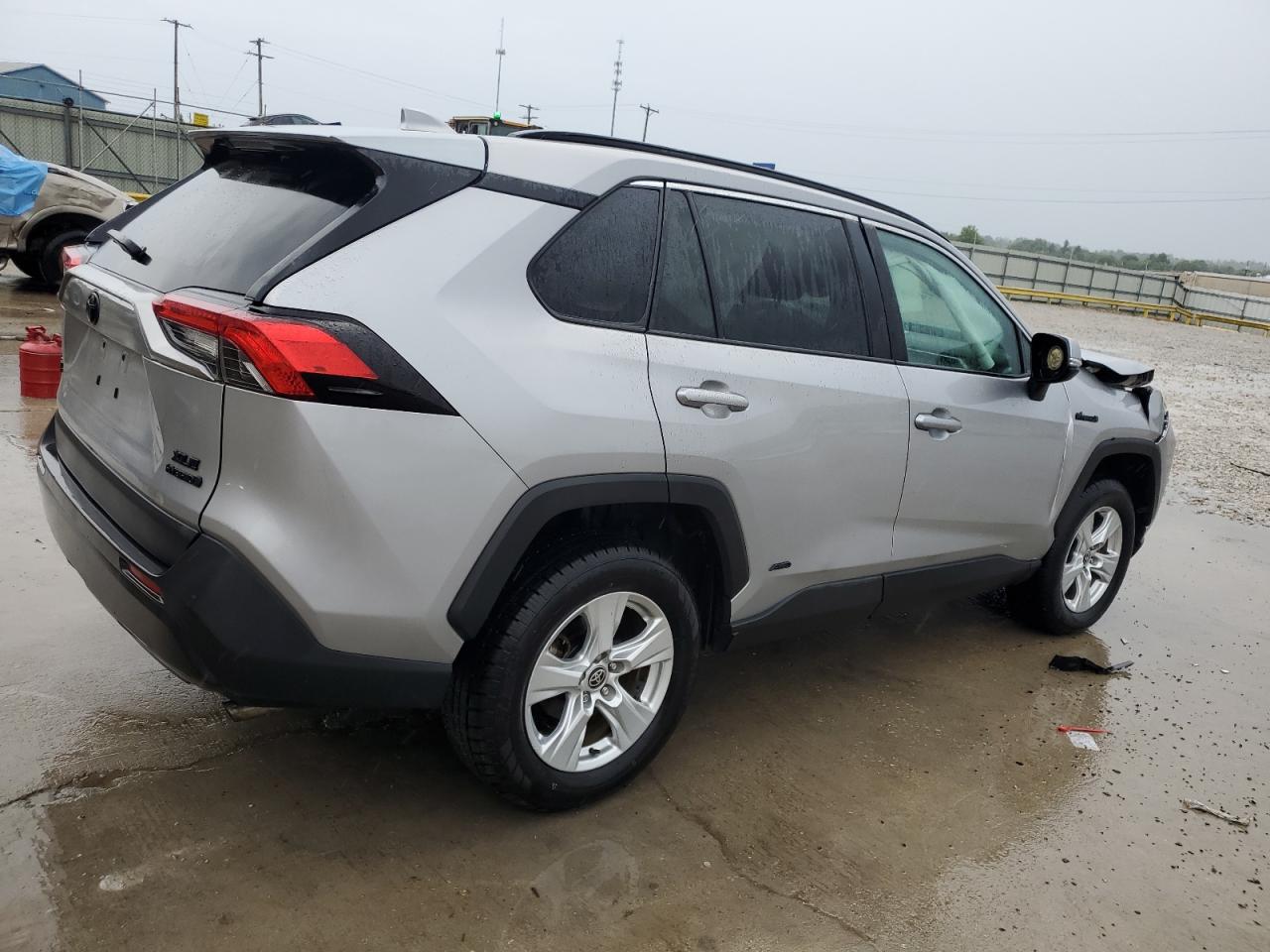 2021 Toyota Rav4 Xle VIN: 4T3RWRFV8MU014422 Lot: 72704634