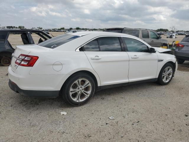  FORD TAURUS 2014 Белый