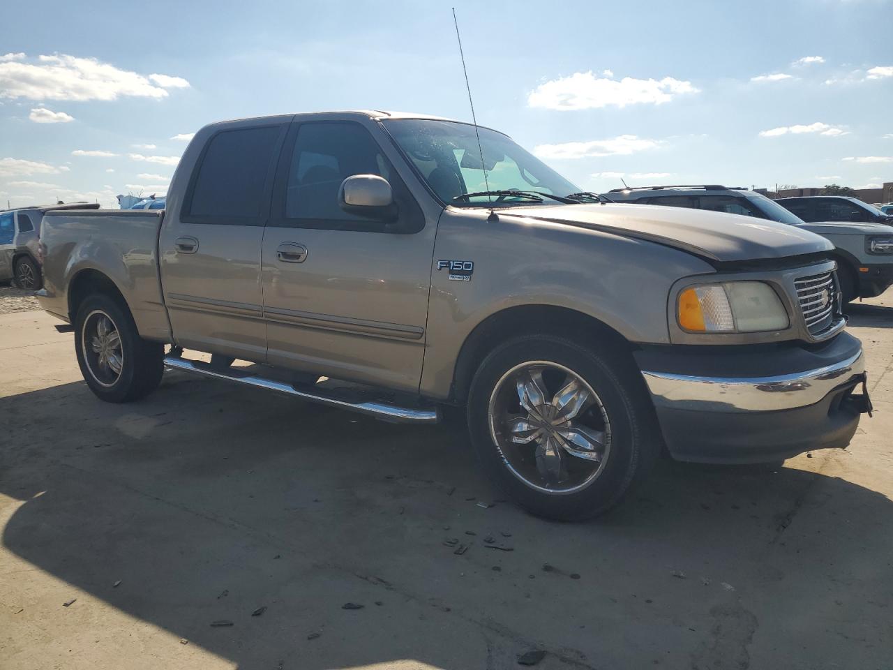 2001 Ford F-150 - Image 4