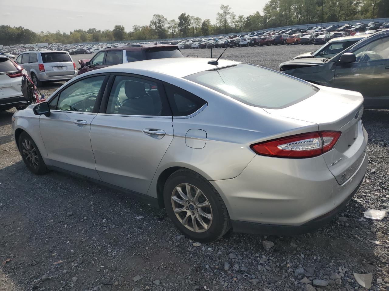 1FA6P0G79F5130837 2015 FORD FUSION - Image 2