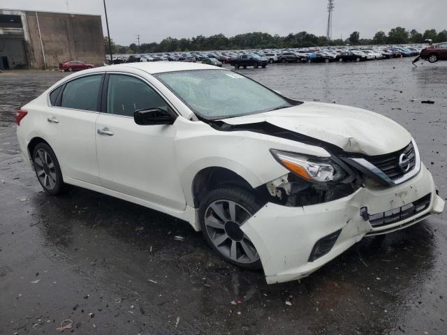  NISSAN ALTIMA 2017 White