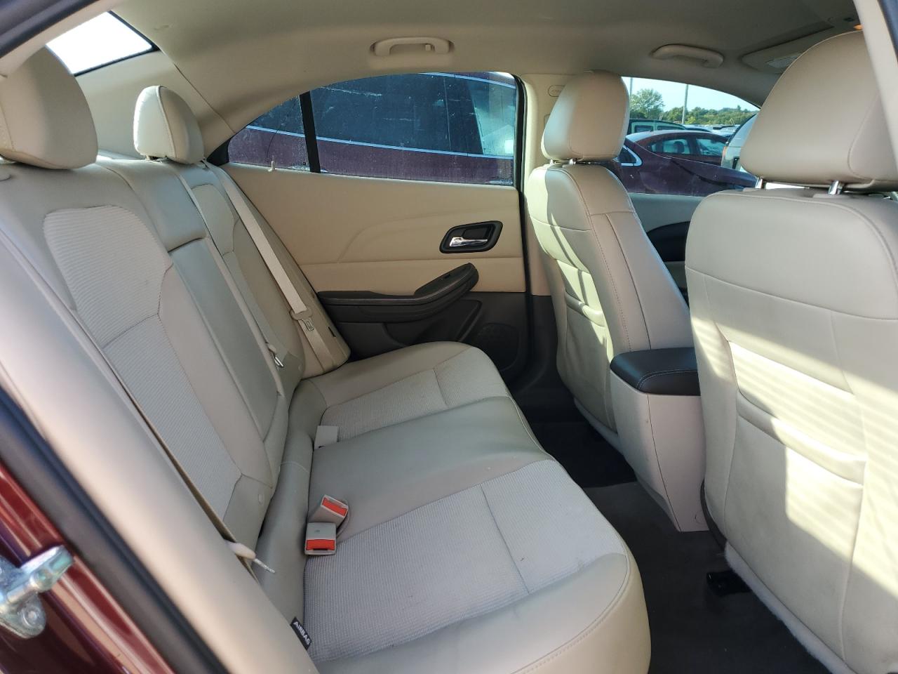 2014 Chevrolet Malibu - Image 10