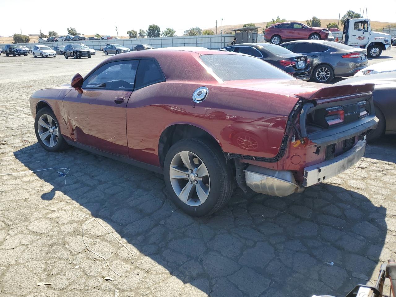 2C3CDZAG3KH712829 2019 DODGE CHALLENGER - Image 2