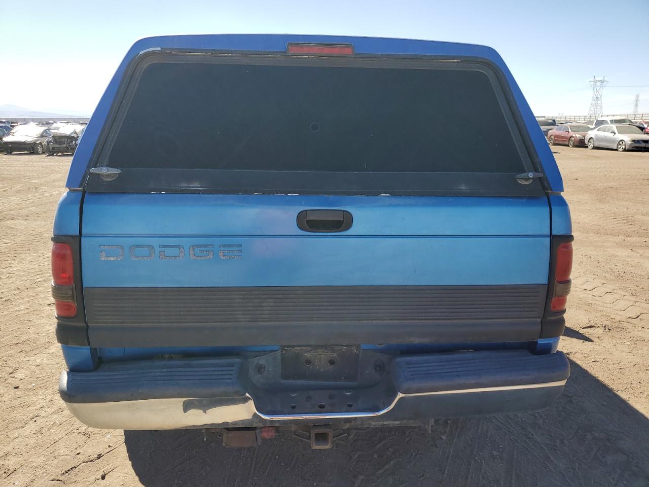 2000 Dodge Ram 1500 VIN: 1B7HC16Z5YS571165 Lot: 72042434