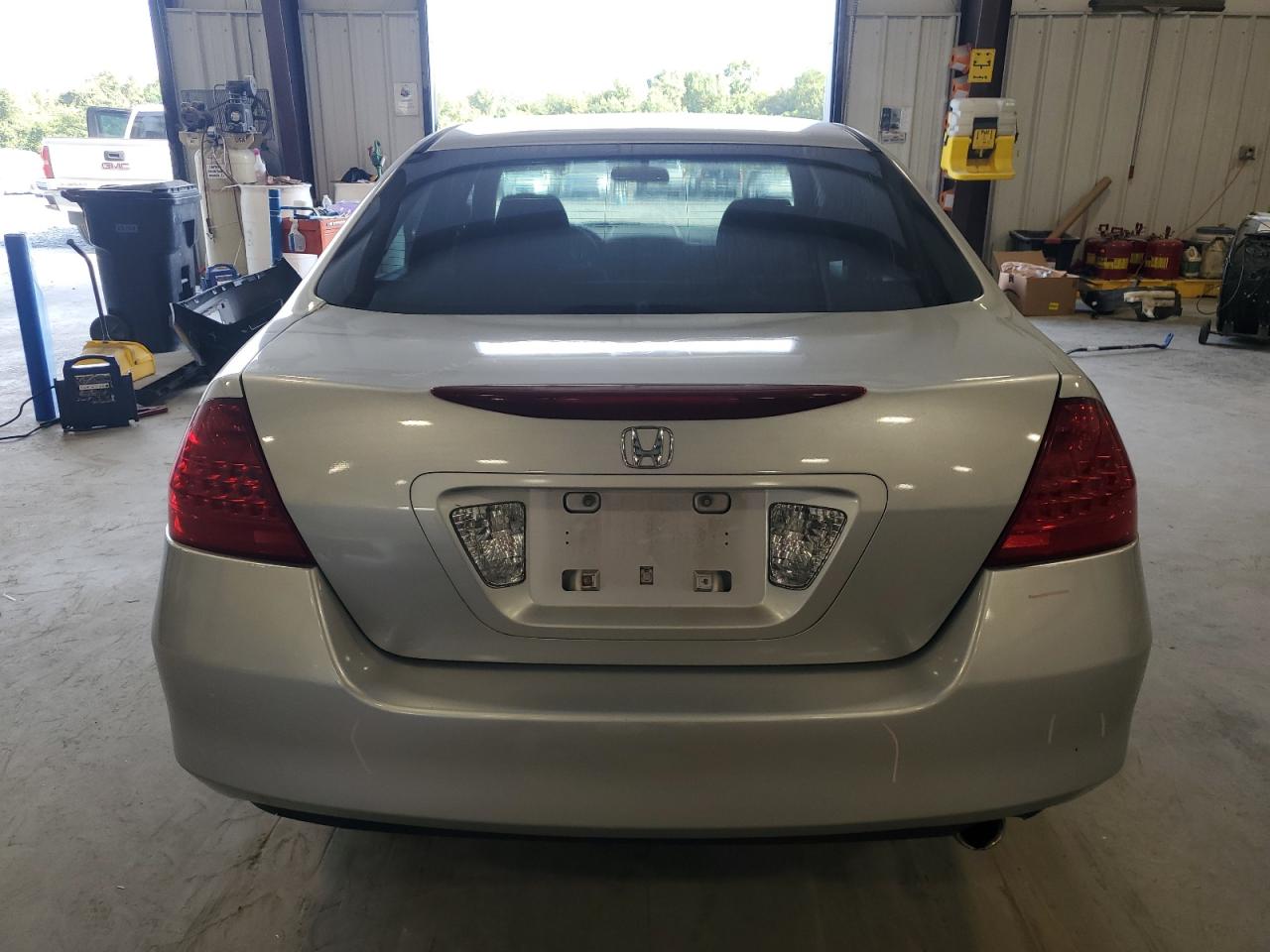 1HGCM56316A113542 2006 Honda Accord Se