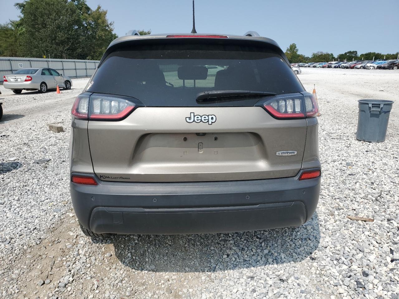 2019 Jeep Cherokee Latitude VIN: 1C4PJLCB1KD439357 Lot: 70966814