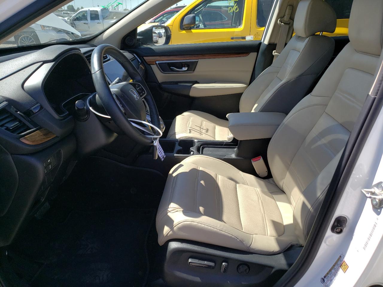 2017 Honda Cr-V Touring VIN: 2HKRW2H9XHH669105 Lot: 72390684