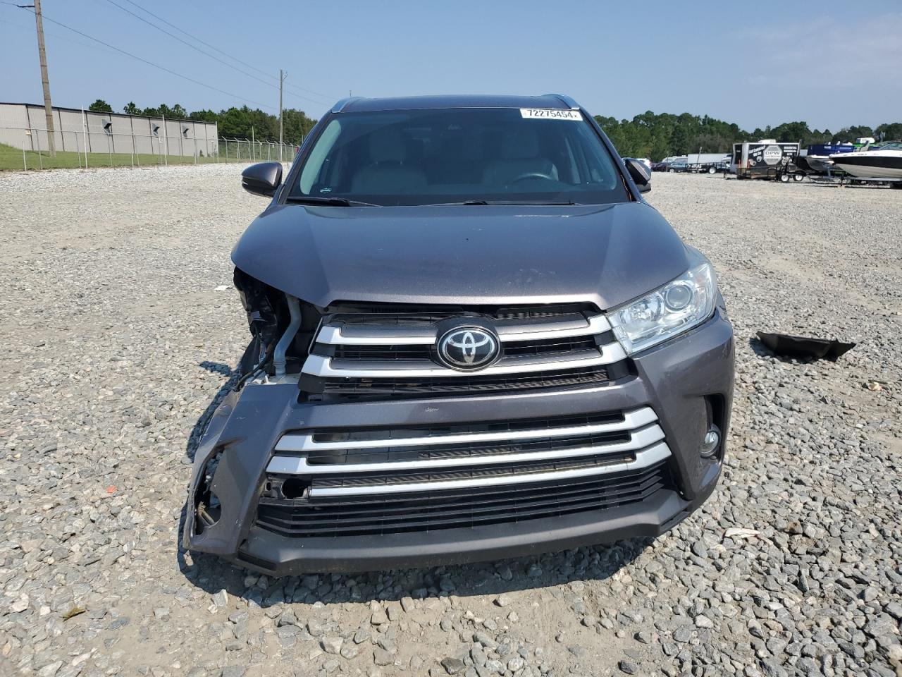 5TDKZRFH2KS566709 2019 Toyota Highlander Se