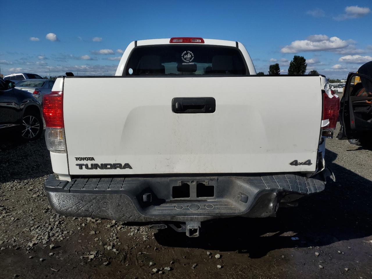 5TFDM5F18BX021093 2011 Toyota Tundra Crewmax Sr5