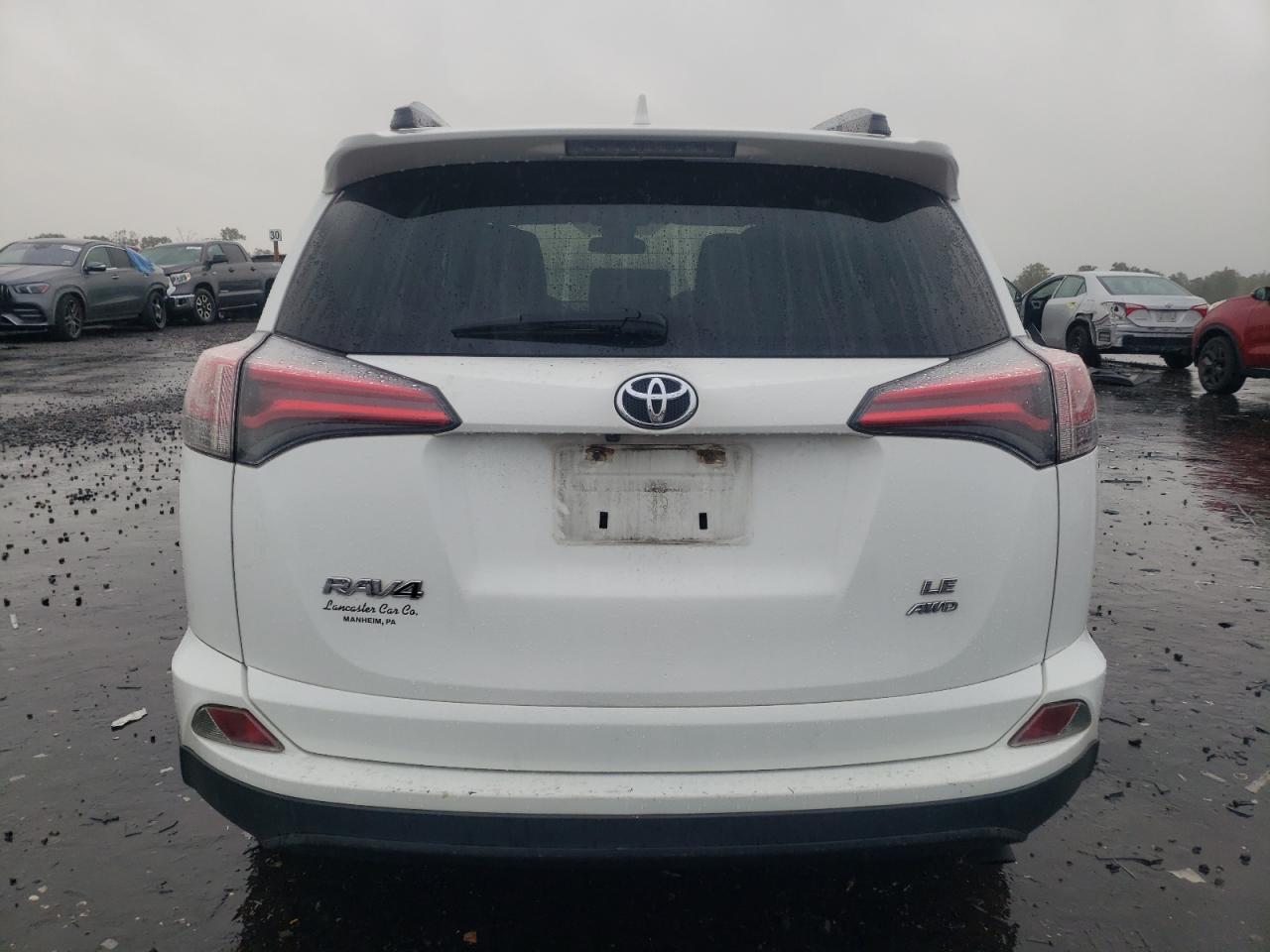 2017 Toyota Rav4 Le VIN: JTMBFREV6HJ135277 Lot: 71555864