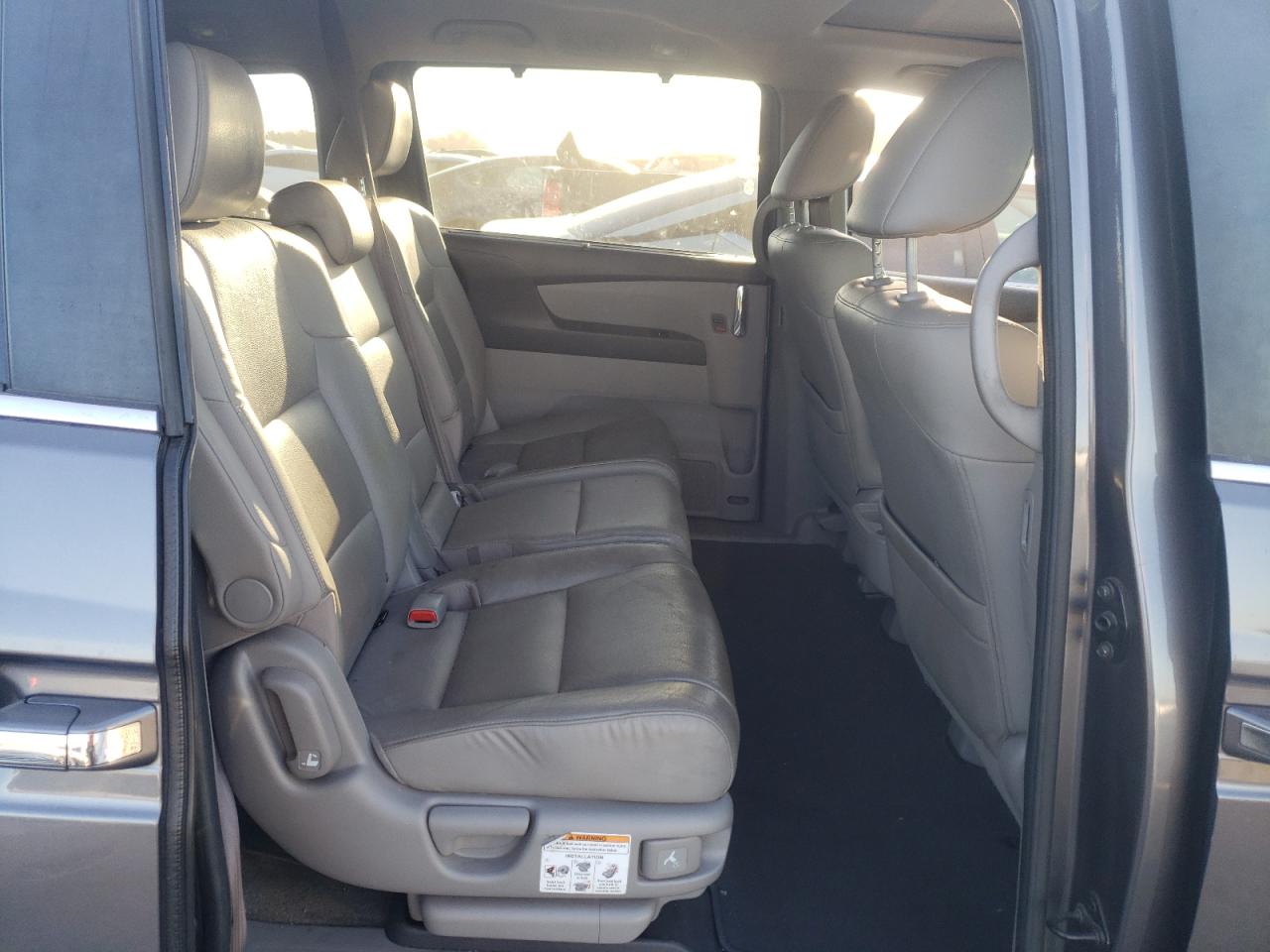 5FNRL5H6XFB032100 2015 Honda Odyssey Exl