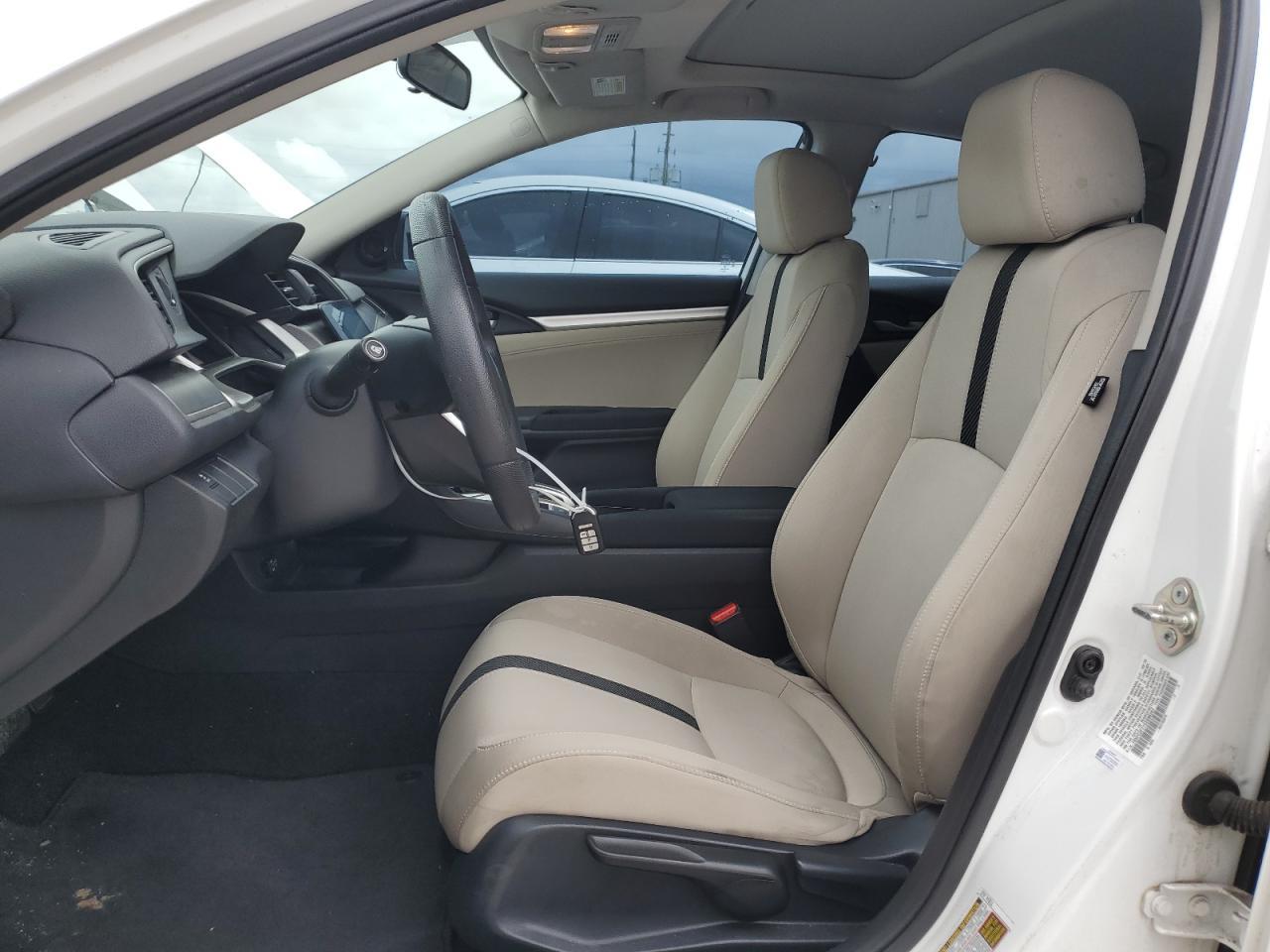 19XFC2F77GE098267 2016 Honda Civic Ex