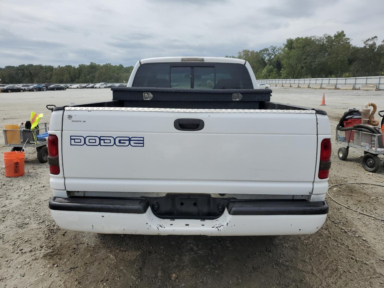 2000 Dodge Ram 1500 VIN: 3B7HC13Y6YG117073 Lot: 71452974