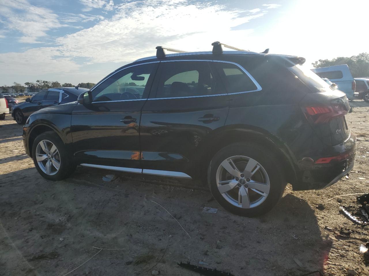 WA1BNAFY3J2102891 2018 AUDI Q5 - Image 2