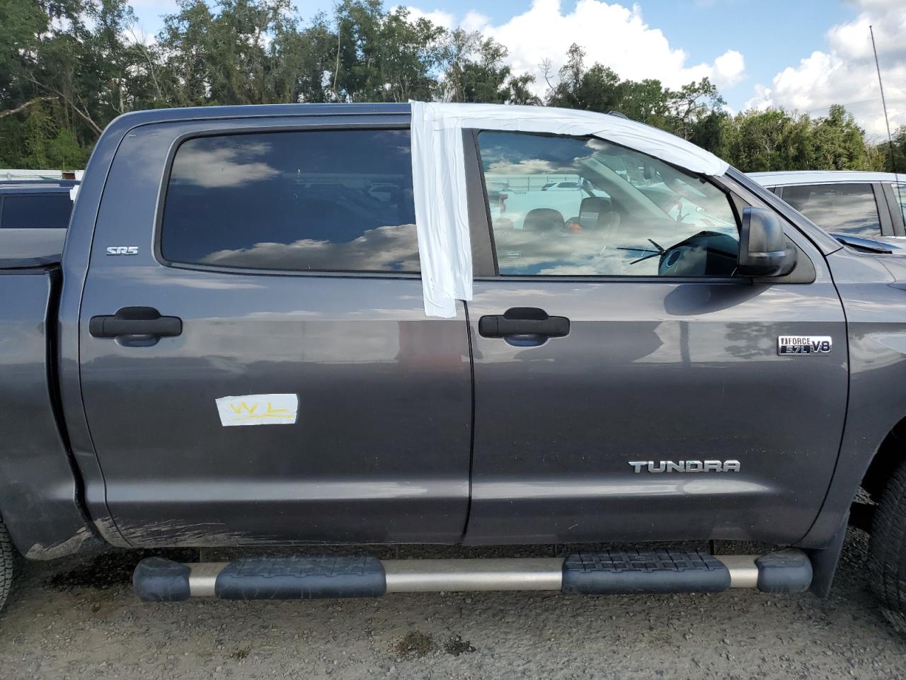 5TFDY5F17GX556637 2016 Toyota Tundra Crewmax Sr5