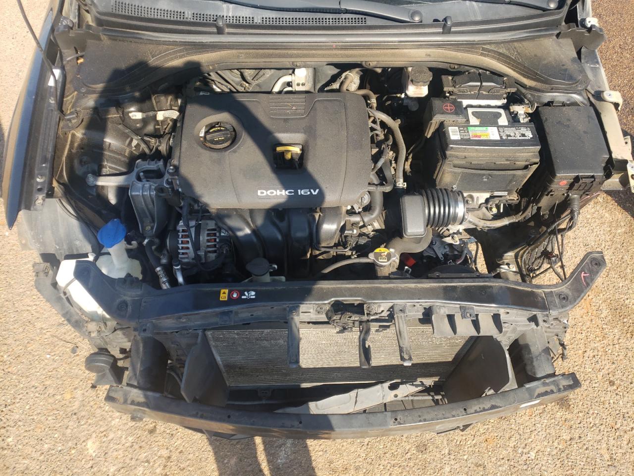 KMHD84LF9JU677927 2018 Hyundai Elantra Sel